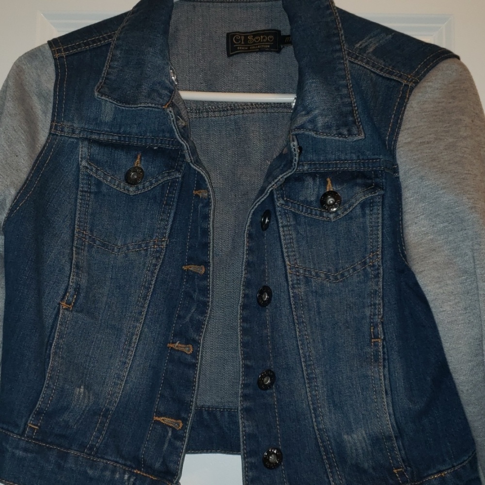 Jean jacket - Picture 2 of 3